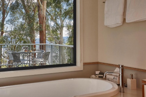 Tamar River Apartments image 12