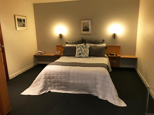 Tamar River Apartments image 18