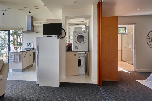 Tamar River Apartments image 28