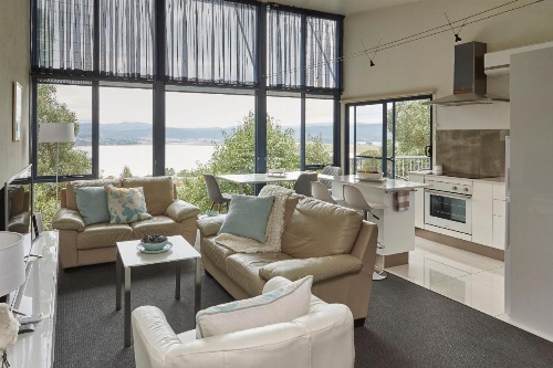Tamar River Apartments image 30