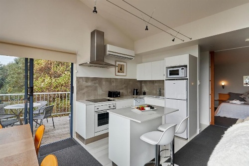 Tamar River Apartments image 38